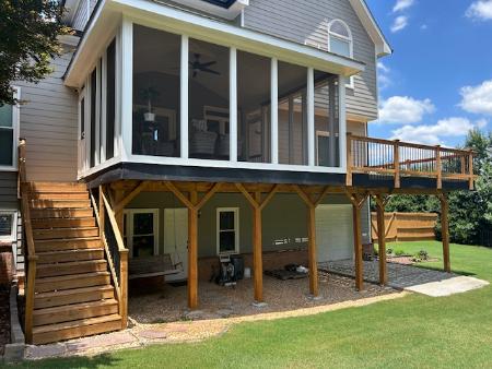 Deck & Fence Staining